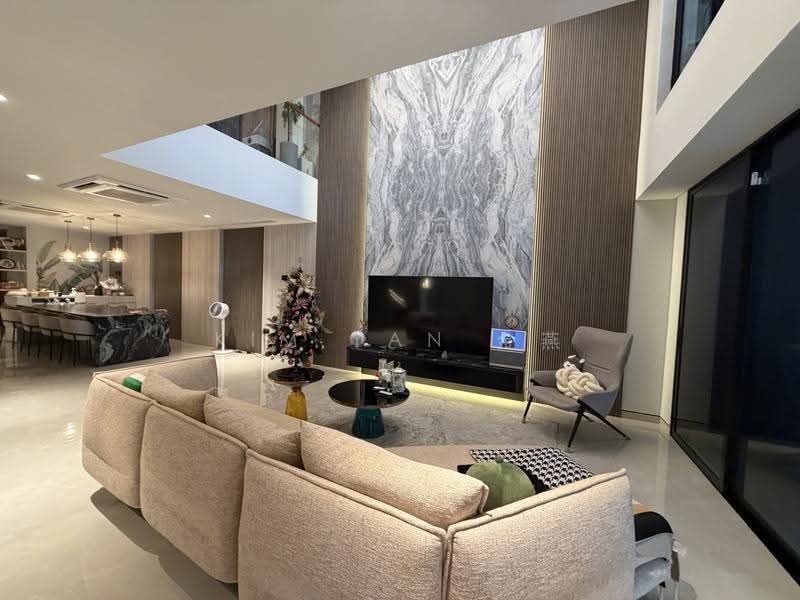 Very New with Lift and Pool, beautifully renovated with high taste!, within 1km to St Nicolas Girls’ school – call 8130 3636 to view now!, Ang Mo Kio / Bishan / Thomson, 6 Bedrooms, 5,700 sqft, Terraced House For Sale, by Kim Yan 金燕, 500290961 - Living Room - PropertyGuru.com.sg
