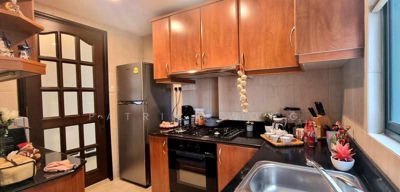 The Bencoolen, 180 Bencoolen Street, Beach Road / Bugis / Rochor, 2 Bedrooms, 979 sqft, Apartment For Sale, by Patrick Wong, 500290965 - Kitchen - PropertyGuru.com.sg