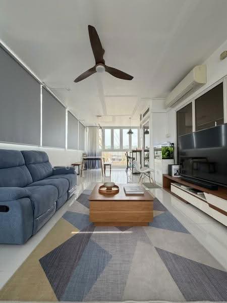 Luxus Hills | The Estate, Seletar Green Walk, Seletar / Yio Chu Kang, 5 Bedrooms, 3,488 sqft, Terraced House For Sale, by Lucas Ang, 500290999 - Living Room - PropertyGuru.com.sg