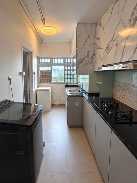 125 Tampines Street 11, 125 Tampines Street 11, Pasir Ris / Tampines, 4 Bedrooms, 1,571 sqft, HDB Flat For Sale, by Stan Lee 李俊豪, 500291014 - Kitchen - PropertyGuru.com.sg