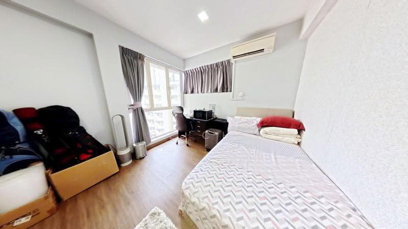 Bullion Park, 162 Lentor Loop, Mandai / Upper Thomson, 3 Bedrooms, 1,259 sqft, Condominium For Sale, by Joe Chin, 500291016 - Bedroom - PropertyGuru.com.sg