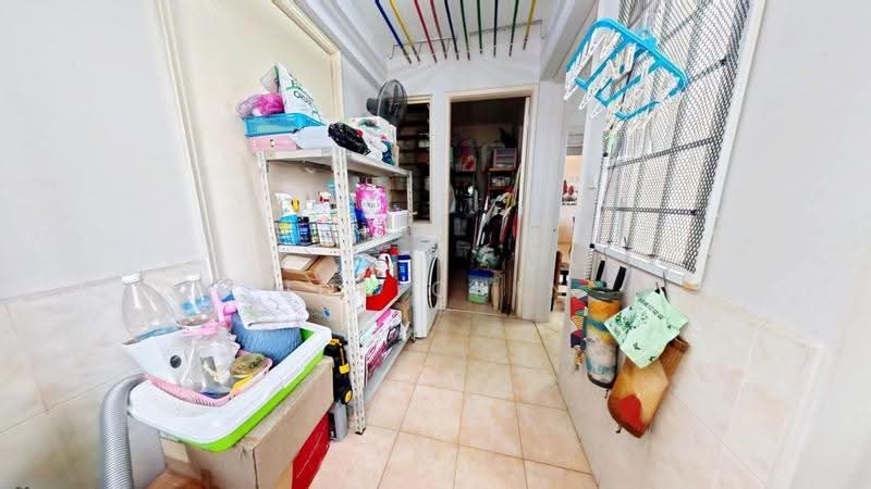 Bullion Park, 162 Lentor Loop, Mandai / Upper Thomson, 3 Bedrooms, 1,259 sqft, Condominium For Sale, by Joe Chin, 500291016 - Corridor - PropertyGuru.com.sg