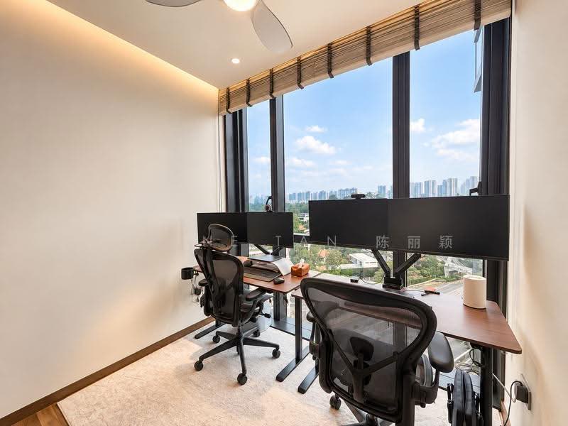 Hyll on Holland, 89 Holland Road, Tanglin / Holland / Bukit Timah, 2 Bedrooms, 657 sqft, Condominium For Sale, by Lyanne Tan 陈丽颖, 500291025 - Study - PropertyGuru.com.sg
