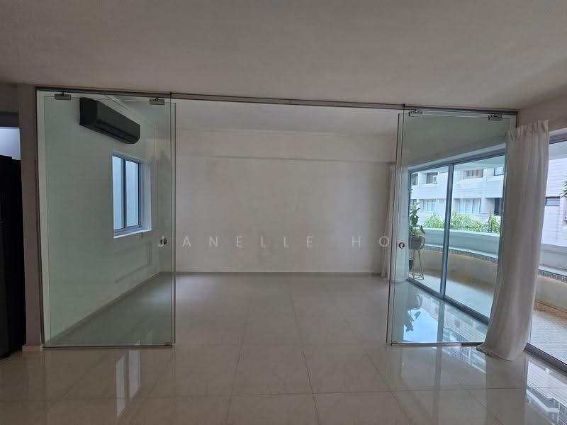 Tiong Bahru - A Charming Walk Up Conservation, 78 Yong Siak Street, Alexandra / Commonwealth, 3 Bedrooms, 930 sqft, Walk-up Apartment For Rent, by Janelle Ho, 500291048 - Interior - PropertyGuru.com.sg