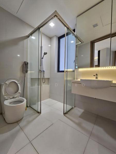 d'Leedon (Former Farrer Court), 13 Leedon Heights, Tanglin / Holland / Bukit Timah, 2 Bedrooms, 1,012 sqft, Condominium For Sale, by David Neo, 500291049 - Bathroom - PropertyGuru.com.sg