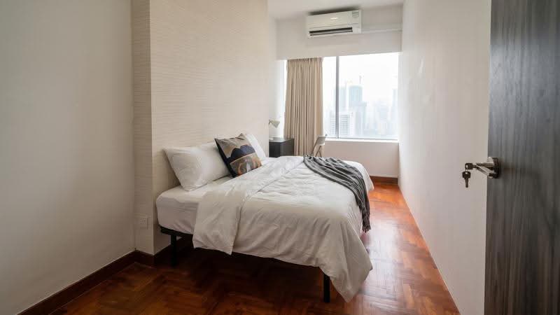 The Plaza, 7500A Beach Road, Beach Road / Bugis / Rochor, Room Rental, 129 sqft, Apartment For Rent, by Cove, 500291051 - Bedroom - PropertyGuru.com.sg