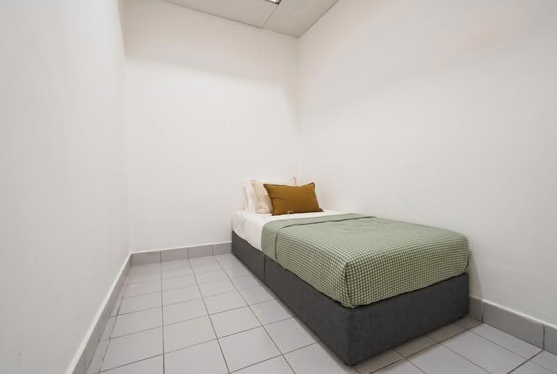 Casa Esperanza, 995 Bukit Timah Road, Clementi Park / Upper Bukit Timah, Room Rental, 151 sqft, Condominium For Rent, by Cove, 500291055 - Bedroom - PropertyGuru.com.sg