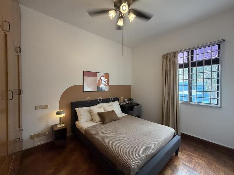 Casa Esperanza, 995 Bukit Timah Road, Clementi Park / Upper Bukit Timah, Room Rental, 151 sqft, Condominium For Rent, by Cove, 500291055 - Pink Room - PropertyGuru.com.sg