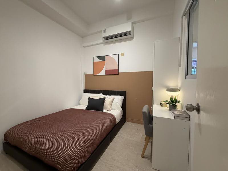 Casa Esperanza, 995 Bukit Timah Road, Clementi Park / Upper Bukit Timah, Room Rental, 151 sqft, Condominium For Rent, by Cove, 500291055 - Black Room - PropertyGuru.com.sg