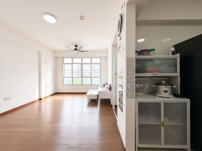 366A Sembawang Crescent, 366A Sembawang Crescent, Sembawang / Yishun, 2 Bedrooms, 731 sqft, HDB Flat For Sale, by Nazri Baobed, 500291072 - Living Room - PropertyGuru.com.sg