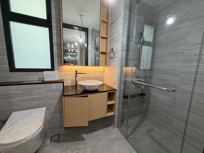 Belgravia Ace, Belgravia Drive, Seletar / Yio Chu Kang, 5 Bedrooms, 3,929 sqft, Semi-Detached House For Sale, by Eileen Teoh, 500291074 - Bathroom - PropertyGuru.com.sg
