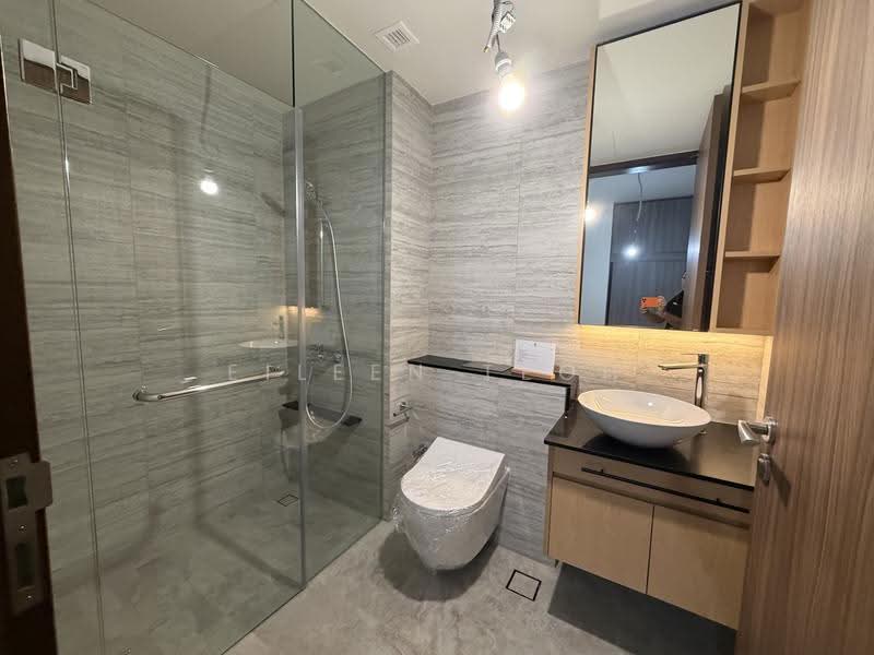 Belgravia Ace, Belgravia Drive, Seletar / Yio Chu Kang, 5 Bedrooms, 3,929 sqft, Semi-Detached House For Sale, by Eileen Teoh, 500291074 - Bathroom - PropertyGuru.com.sg