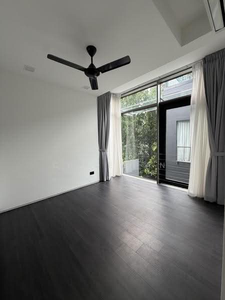 Dunearn Estate, Dunearn Road, Newton / Novena, 4 Bedrooms, 6,000 sqft, Detached House For Rent, by Chloe Tan, 500291095 - PropertyGuru.com.sg