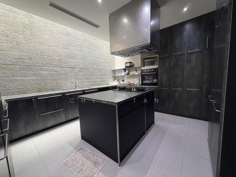 Dunearn Estate, Dunearn Road, Newton / Novena, 4 Bedrooms, 6,000 sqft, Detached House For Rent, by Chloe Tan, 500291095 - PropertyGuru.com.sg
