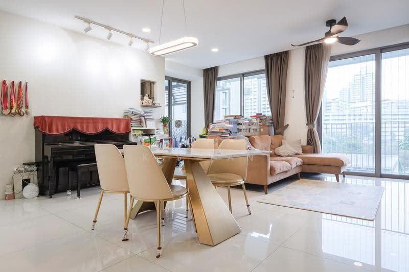 Sky Habitat, 7 Bishan Street 15, Ang Mo Kio / Bishan / Thomson, 3 Bedrooms, 1,292 sqft, Condominium For Sale, by K.S Tan, 500291096 - Living Room - PropertyGuru.com.sg