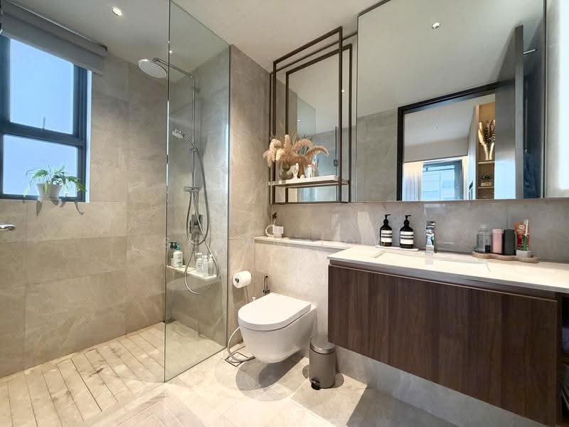 JadeScape, 4 Shunfu Road, Ang Mo Kio / Bishan / Thomson, 3 Bedrooms, 1,055 sqft, Condominium For Sale, by Shawn Low, 500291112 - Master Bathroom - PropertyGuru.com.sg