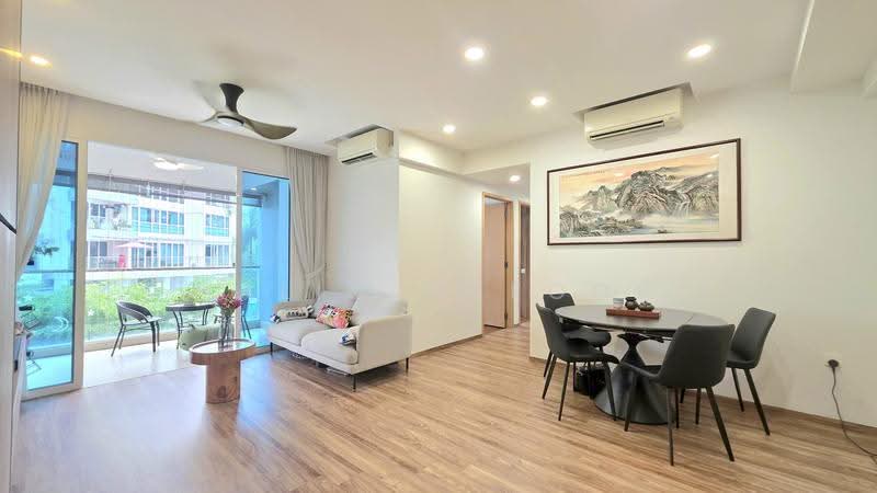 The Tampines Trilliant, 21 Tampines Central 7, Pasir Ris / Tampines, 3 Bedrooms, 1,012 sqft, Condominium For Sale, by Halim Gafoor, 500291140 - Living Room - PropertyGuru.com.sg