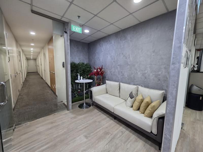 The Arcade, 11 Collyer Quay, Boat Quay / Raffles Place / Marina, 2,540 sqft, Office For Rent, by William Teo, 500291163 - Corridor - CommercialGuru.com.sg