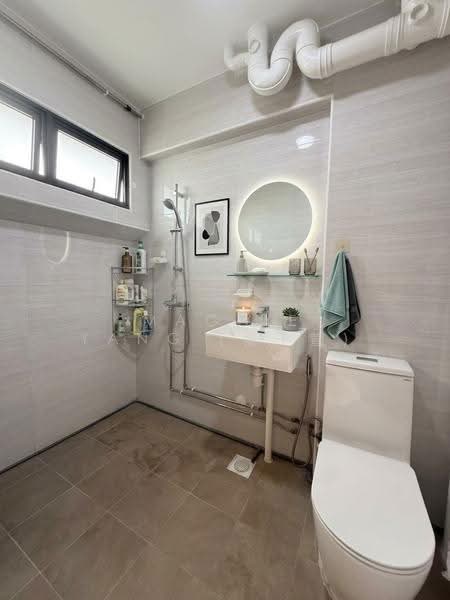 152 Yung Ho Road, 152 152, Boon Lay / Jurong / Tuas, 3 Bedrooms, 1,119 sqft, HDB Flat For Sale, by Maggie Yang (楊子萱), 500291171 - Bathroom - PropertyGuru.com.sg