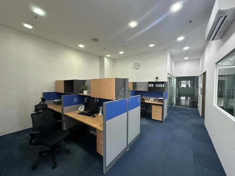 Tradehub 21, 18 Boon Lay Way, Boon Lay / Jurong / Tuas, 1,464 sqft, Light Industrial (B1) For Sale, by Ben Chew, 500291180 - Interior - CommercialGuru.com.sg