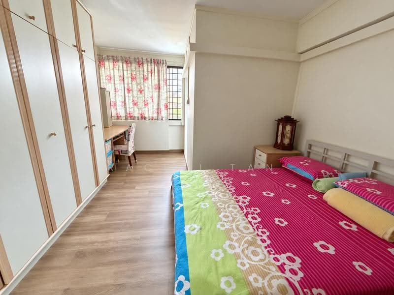 103 Pasir Ris Street 12, 103 Pasir Ris Street 12, Pasir Ris / Tampines, 3 Bedrooms, 1,313 sqft, HDB Flat For Sale, by Rachel Tan, 500291208 - Bedroom - PropertyGuru.com.sg