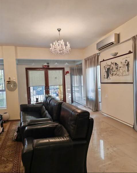 Jalan Yasin / Lor Sarina / Lor Marican, Eunos / Geylang / Paya Lebar, 5 Bedrooms, 2,800 sqft, Semi-Detached House For Sale, by Ronnie Chia, 500291213 - Living Room - PropertyGuru.com.sg