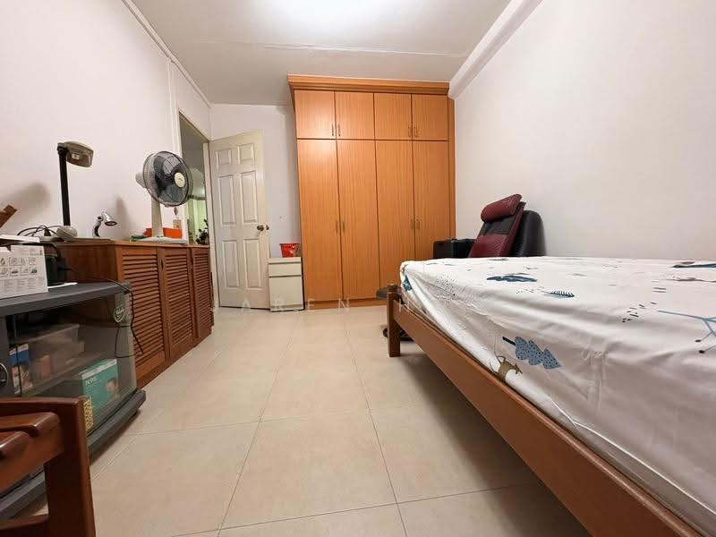 436 Tampines Street 43, 436 Tampines Street 43, Pasir Ris / Tampines, 2 Bedrooms, 797 sqft, HDB Flat For Rent, by Jaren Hoo, 500291240 - Bedroom - PropertyGuru.com.sg