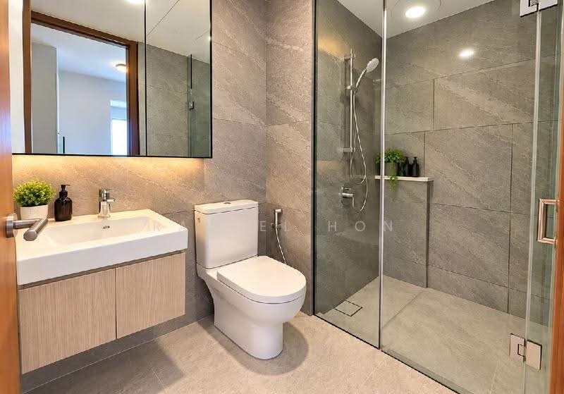 Whistler Grand, 109 West Coast Vale, Buona Vista / West Coast / Clementi New Town, 2 Bedrooms, 764 sqft, Condominium For Sale, by Rachel Hon, 500291249 - PropertyGuru.com.sg