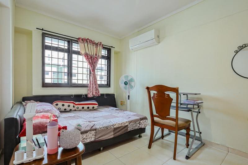 410 Sembawang Drive, 410 Sembawang Drive, Sembawang / Yishun, 3 Bedrooms, 968 sqft, HDB Flat For Sale, by Jaslin Lee, 500291260 - Bedroom - PropertyGuru.com.sg