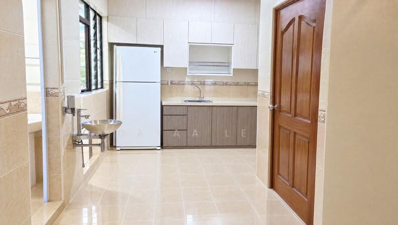 Blk 368 Tampines Street 34, 34, Room Rental, 1,087 sqft, HDB Flat For Rent, by Dayaa Leo, 500291267 - Kitchen - PropertyGuru.com.sg