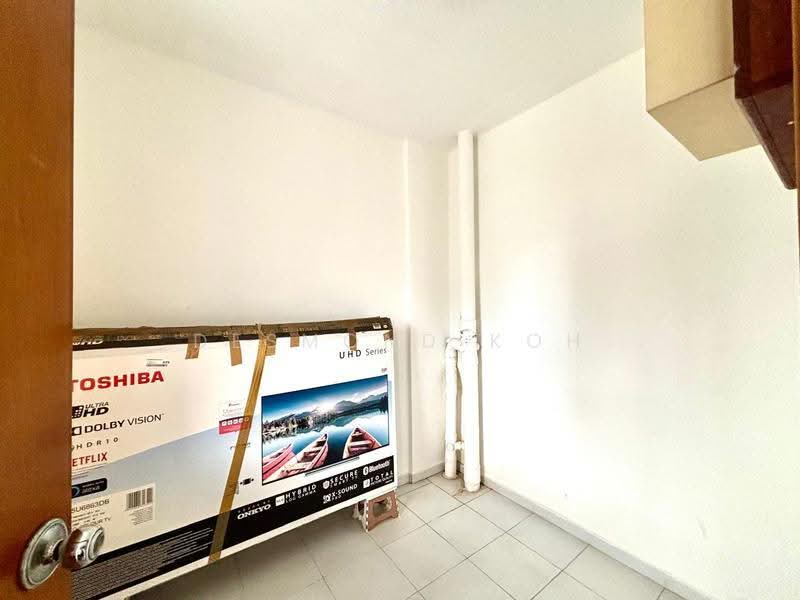 Mandalay Towers, 35 Mandalay Road, Newton / Novena, 3 Bedrooms, 2,562 sqft, Condominium For Sale, by Desmond Koh, 500291270 - PropertyGuru.com.sg