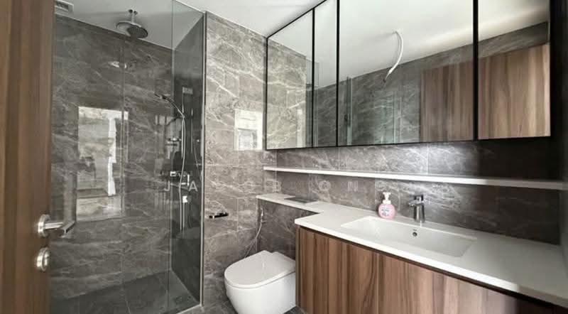 Lentor Modern, Lentor Central, Mandai / Upper Thomson, 2 Bedrooms, 678 sqft, Condominium For Rent, by Jacob Ong, 500291289 - Bathroom - PropertyGuru.com.sg