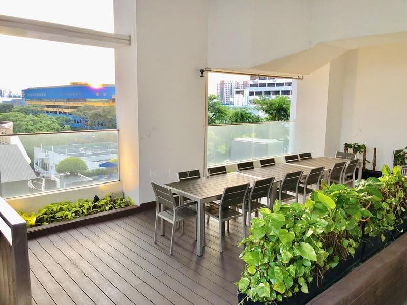 Moda, 42 East Coast Road, East Coast / Marine Parade, 2 Bedrooms, 969 sqft, Apartment For Sale, by Ashlyn Peh, 500291299 - PropertyGuru.com.sg