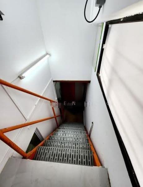 Ruby Warehouse Complex, 8 Kaki Bukit Rd 2, Eunos / Geylang / Paya Lebar, 2,496 sqft, Factory / Workshop (B2) For Sale, by Darren Ong, 500291327 - CommercialGuru.com.sg