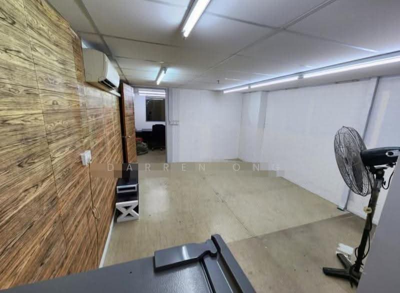 Ruby Warehouse Complex, 8 Kaki Bukit Rd 2, Eunos / Geylang / Paya Lebar, 2,496 sqft, Factory / Workshop (B2) For Sale, by Darren Ong, 500291327 - Interior - CommercialGuru.com.sg