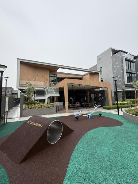 Belgravia Ace, Belgravia Drive, Seletar / Yio Chu Kang, 5 Bedrooms, 4,370 sqft, Semi-Detached House For Rent, by Sheila Lim 林素微, 500291342 - Exterior - PropertyGuru.com.sg
