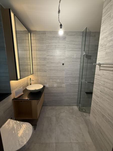Belgravia Ace, Belgravia Drive, Seletar / Yio Chu Kang, 5 Bedrooms, 4,370 sqft, Semi-Detached House For Rent, by Sheila Lim 林素微, 500291342 - Bathroom - PropertyGuru.com.sg