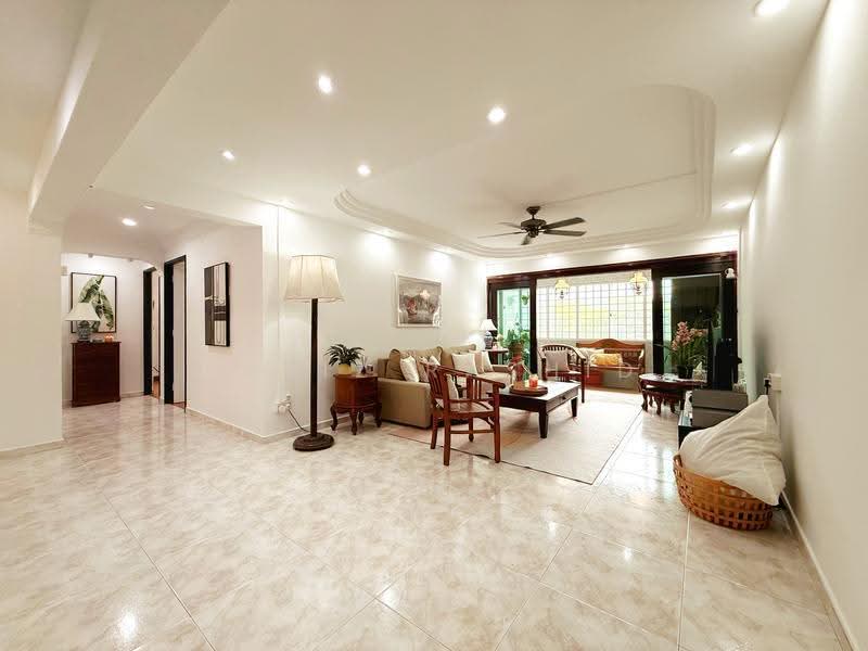101 Bedok Reservoir Road, 101 Bedok Reservoir Road, Bedok / Upper East Coast, 3 Bedrooms, 1,302 sqft, HDB Flat For Sale, by Fariz Rashid, 500291345 - Living Room - PropertyGuru.com.sg