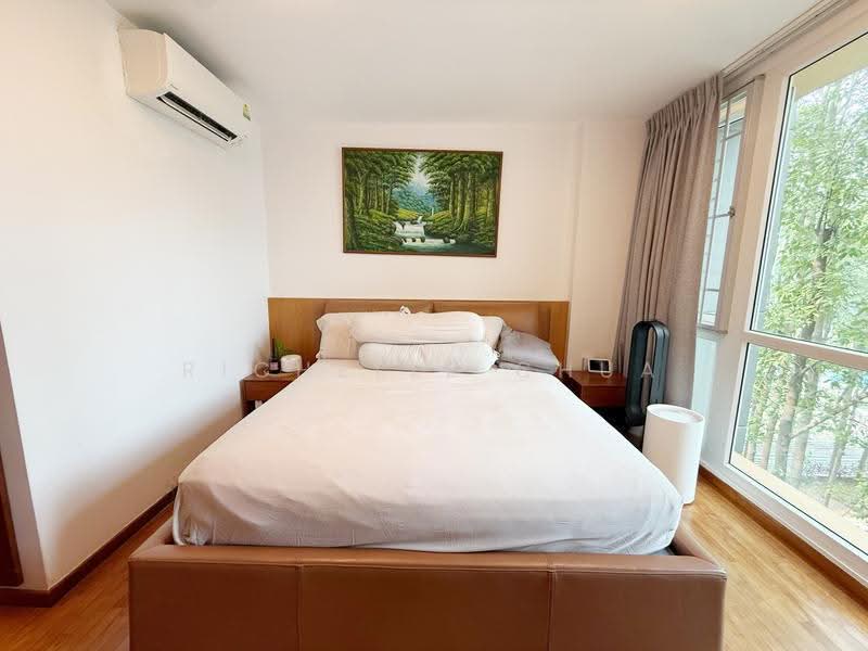 Changi Rise Condo, 6 Simei Rise, Pasir Ris / Tampines, 3 Bedrooms, 1,259 sqft, Condominium For Sale, by Richelle Chua, 500291346 - Master Bedroom - PropertyGuru.com.sg