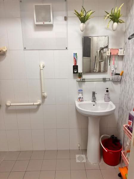 802A Keat Hong Close, 802A Keat Hong Close, Dairy Farm / Bukit Panjang / Choa Chu Kang, Room Rental, 120 sqft, HDB Flat For Rent, by Doris Kang, 500291350 - Bathroom - PropertyGuru.com.sg