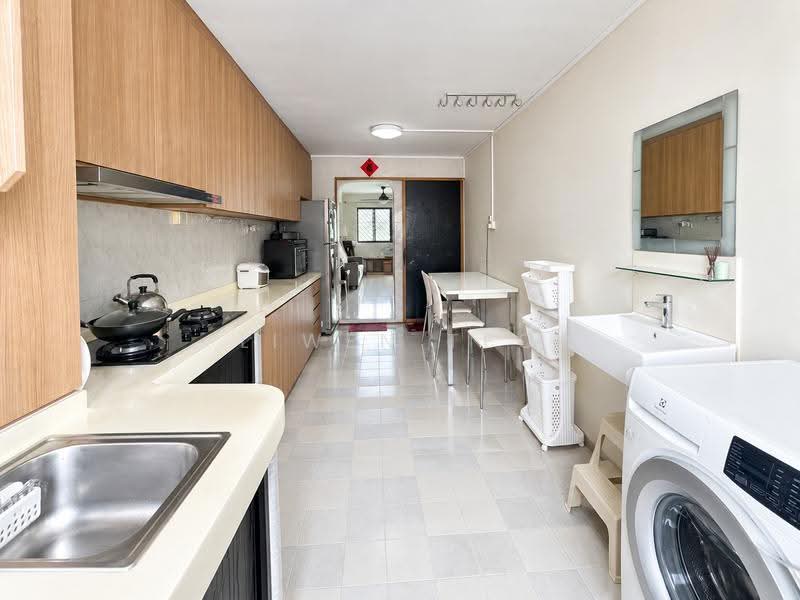 443 Ang Mo Kio Avenue 10, 443 Ang Mo Kio Avenue 10, Ang Mo Kio / Bishan / Thomson, 2 Bedrooms, 721 sqft, HDB Flat For Sale, by Liwen Teo, 500291360 - Kitchen - PropertyGuru.com.sg