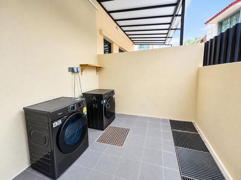 Sembawang Springs Estate, Jalan Salang, Sembawang / Yishun, 5 Bedrooms, 3,028 sqft, Semi-Detached House For Rent, by Sophia Ho Xiang Ling 何相羚, 500291362 - PropertyGuru.com.sg
