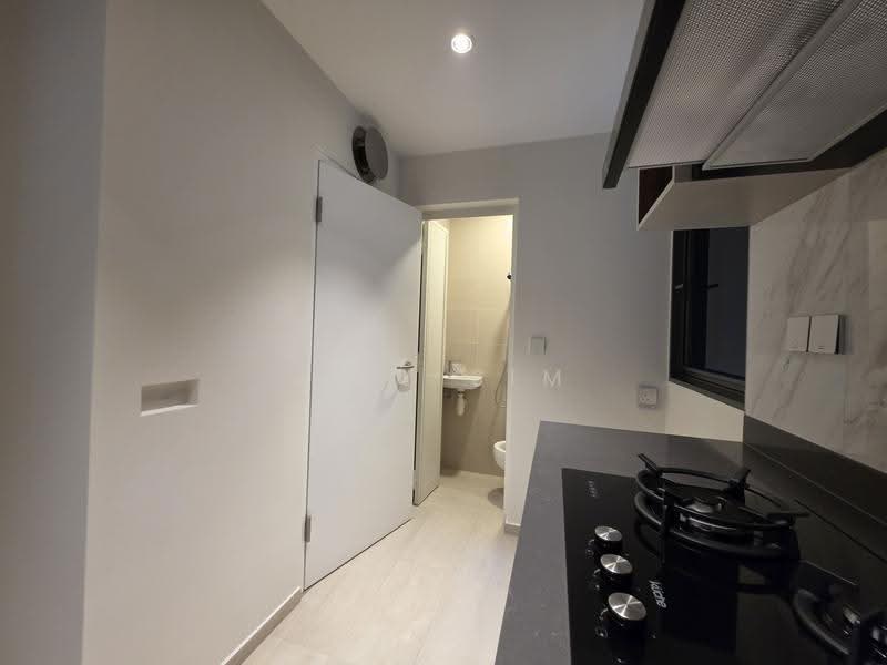 Lumina Grand, Bukit Batok West Ave. 5, Dairy Farm / Bukit Panjang / Choa Chu Kang, 4 Bedrooms, 1,280 sqft, Condominium For Rent, by Jill Sim, 500291363 - Kitchen - PropertyGuru.com.sg