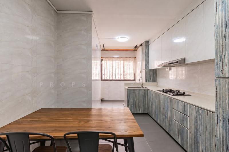 915 Jurong West Street 91, 915 Jurong West Street 91, Boon Lay / Jurong / Tuas, 2 Bedrooms, 786 sqft, HDB Flat For Sale, by ADNIX LIU, 500291372 - Kitchen - PropertyGuru.com.sg