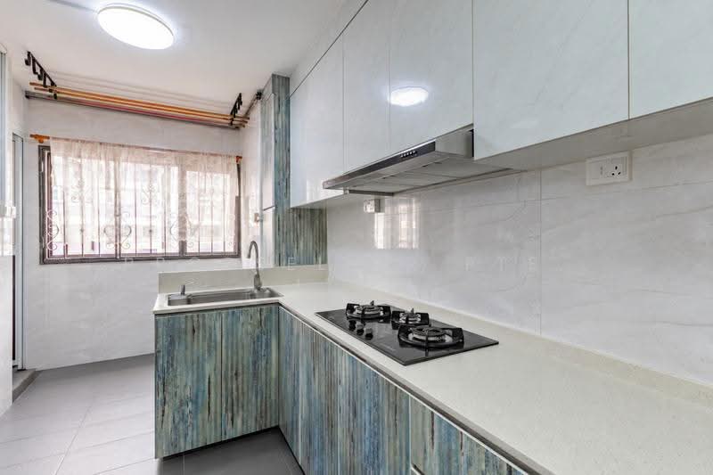 915 Jurong West Street 91, 915 Jurong West Street 91, Boon Lay / Jurong / Tuas, 2 Bedrooms, 786 sqft, HDB Flat For Sale, by ADNIX LIU, 500291372 - Kitchen - PropertyGuru.com.sg