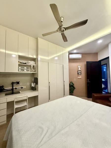 Costa Rhu, 1 Rhu Cross, East Coast / Marine Parade, 3 Bedrooms, 1,744 sqft, Condominium For Sale, by Vandana Malik (Vanda), 500291376 - PropertyGuru.com.sg
