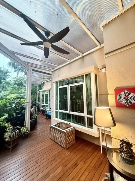 Costa Rhu, 1 Rhu Cross, East Coast / Marine Parade, 3 Bedrooms, 1,744 sqft, Condominium For Sale, by Vandana Malik (Vanda), 500291376 - PropertyGuru.com.sg