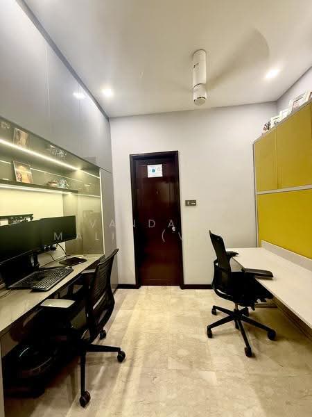Costa Rhu, 1 Rhu Cross, East Coast / Marine Parade, 3 Bedrooms, 1,744 sqft, Condominium For Sale, by Vandana Malik (Vanda), 500291376 - PropertyGuru.com.sg