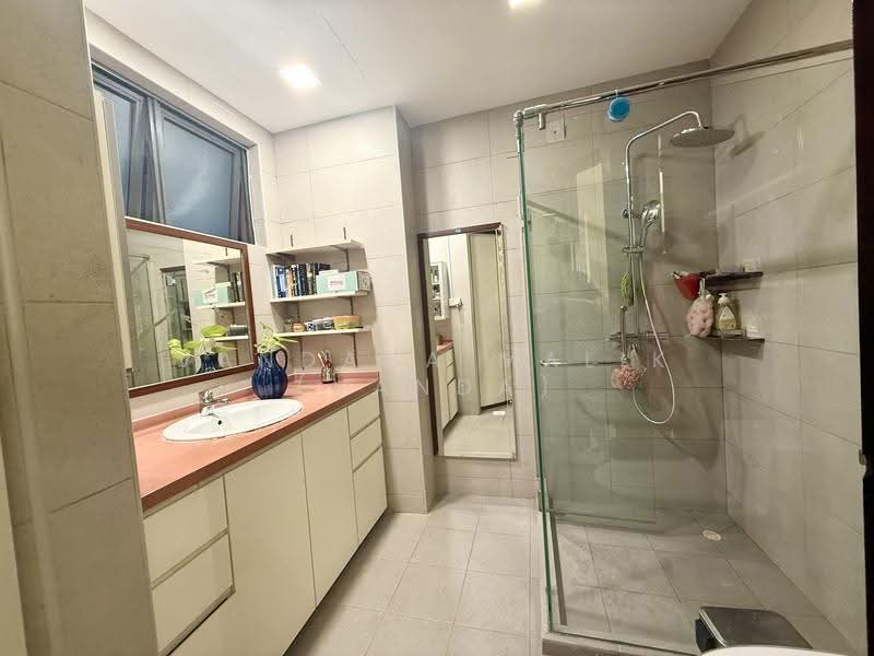 Costa Rhu, 1 Rhu Cross, East Coast / Marine Parade, 3 Bedrooms, 1,744 sqft, Condominium For Sale, by Vandana Malik (Vanda), 500291376 - PropertyGuru.com.sg