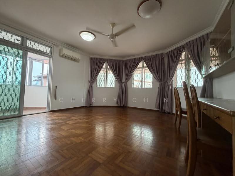 Detached near Sembawang Shopping Centre, Sembawang / Yishun, 6 Bedrooms, 5,500 sqft, Detached House For Rent, by Cherry Chin, 500291381 - Balcony - PropertyGuru.com.sg